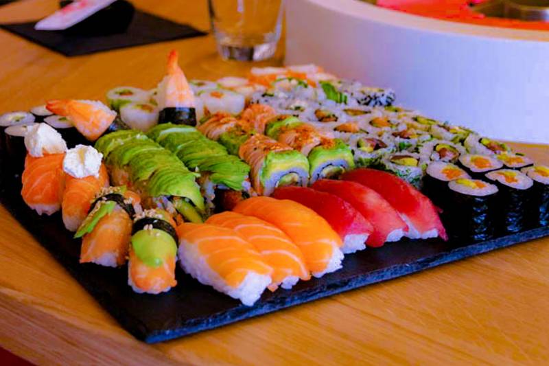 Découvrez Yume Sushi, le restaurant japonais de qualité près de l'école de maquillage Candice Mack Strasbourg