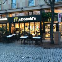 McDonald's Strasbourg, à deux pas de l'école de maquillage professionnel Candice Mack